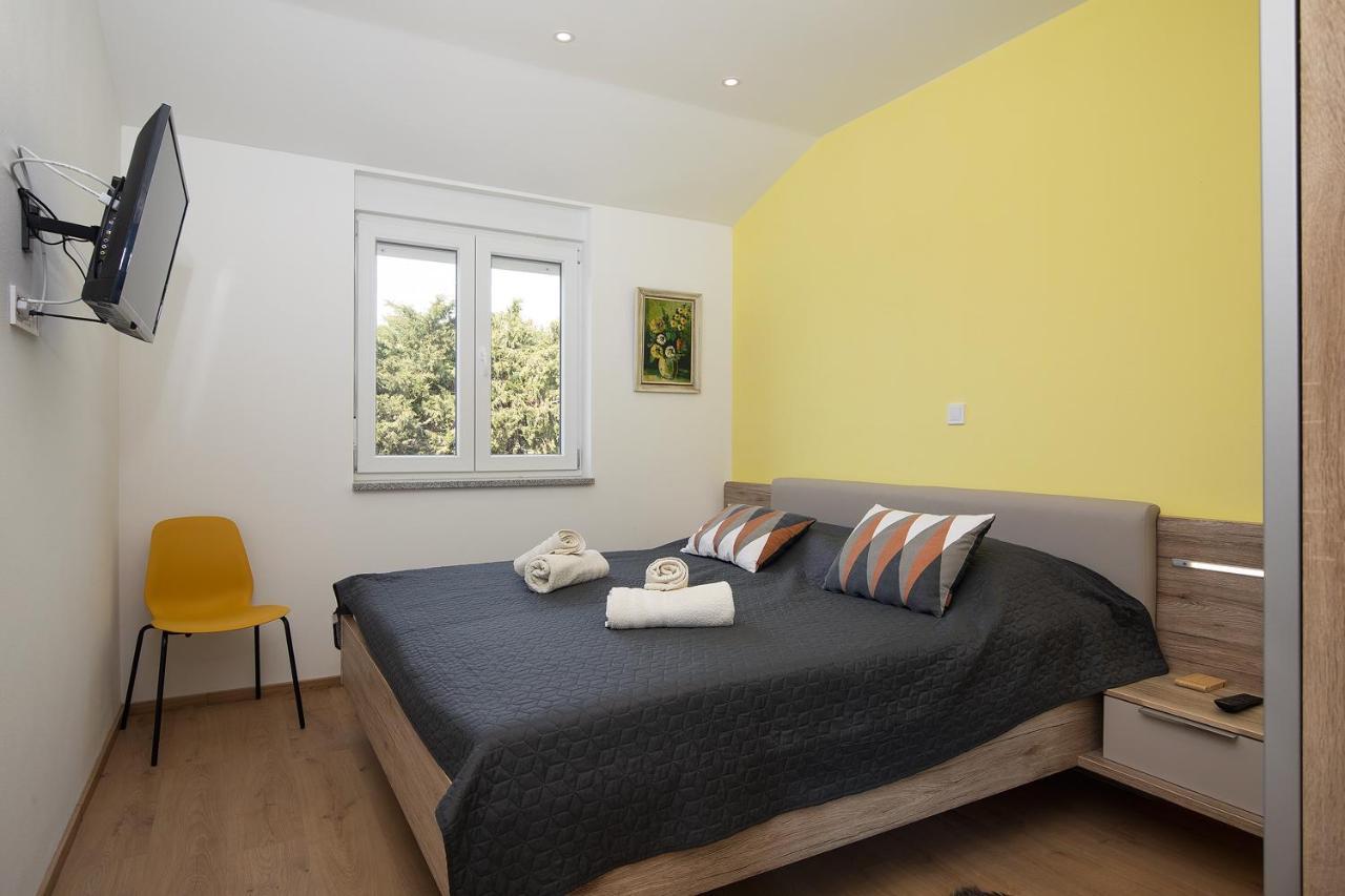 Apartments Jan&Enzo Μεντουλίν Εξωτερικό φωτογραφία