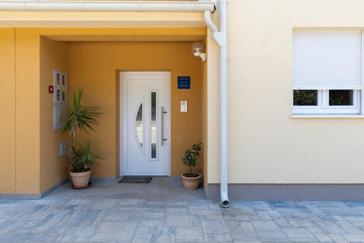 Apartments Jan&Enzo Μεντουλίν Εξωτερικό φωτογραφία