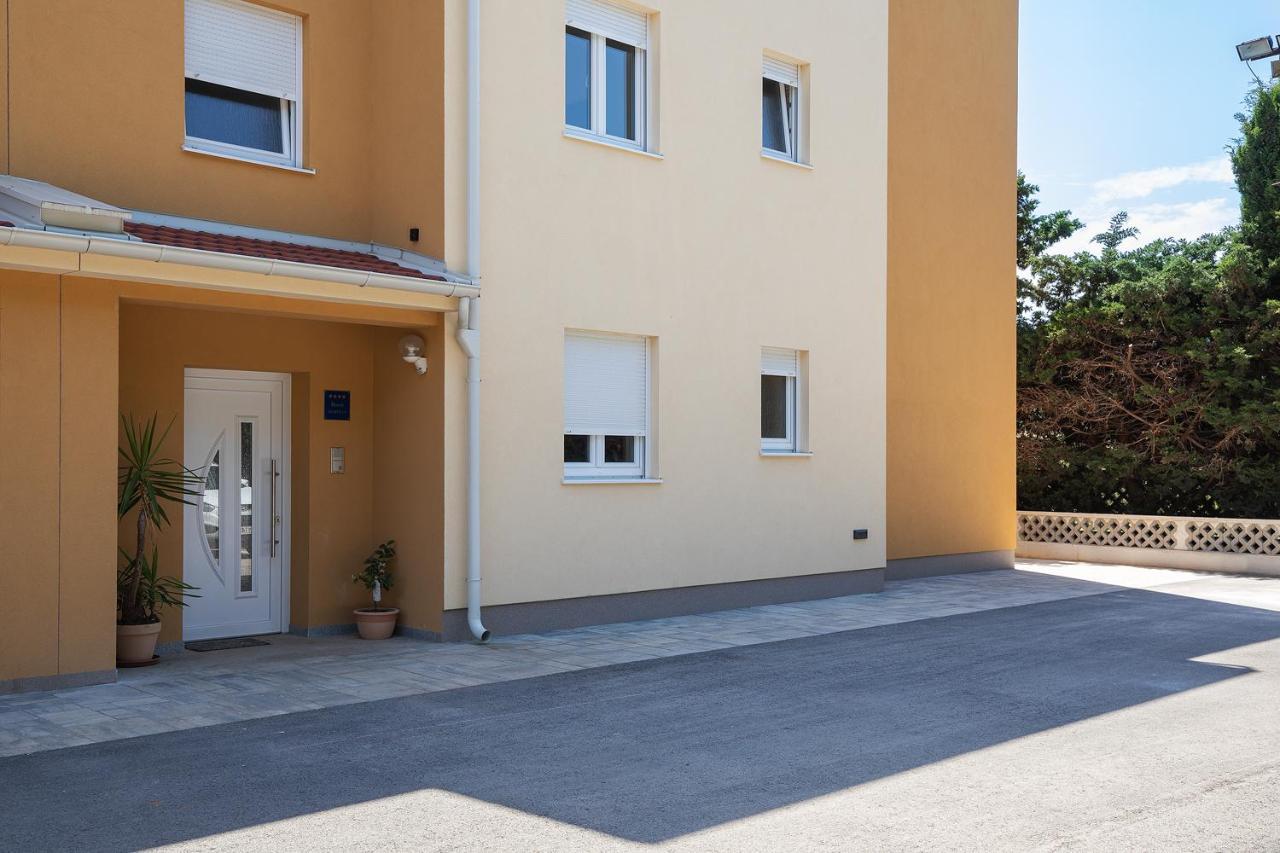 Apartments Jan&Enzo Μεντουλίν Εξωτερικό φωτογραφία